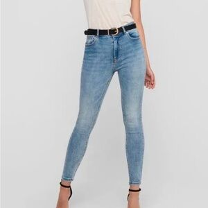 ONLY Mila life high waisted Stylish Blue Denim Skinny Jeans